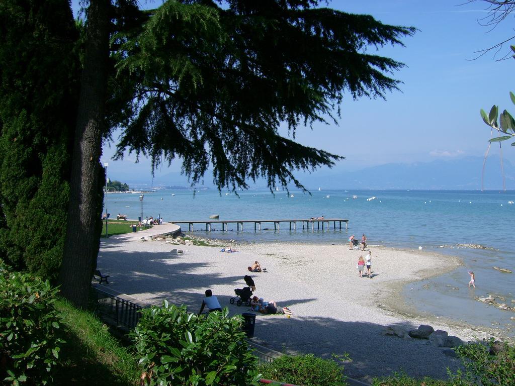 Camping Bella Italia Peschiera del Garda Exterior foto