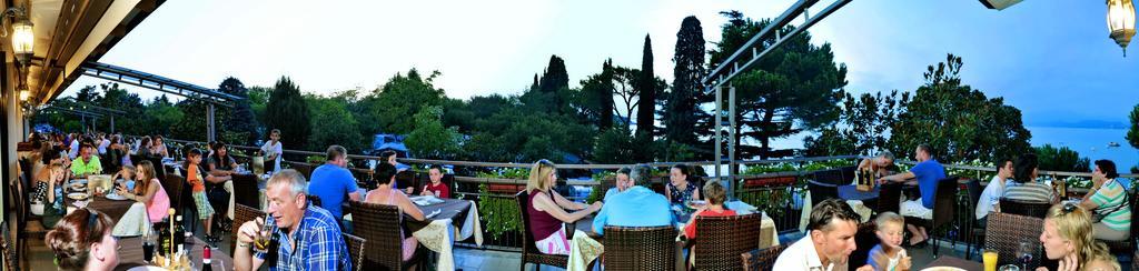 Camping Bella Italia Peschiera del Garda Exterior foto