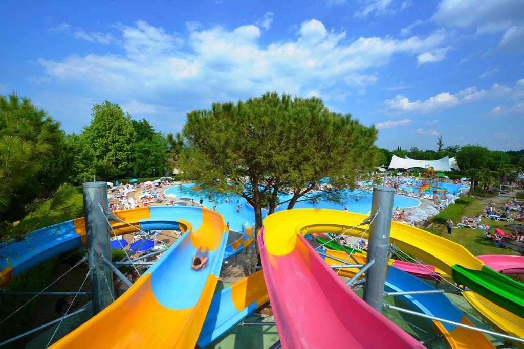 Camping Bella Italia Peschiera del Garda Exterior foto