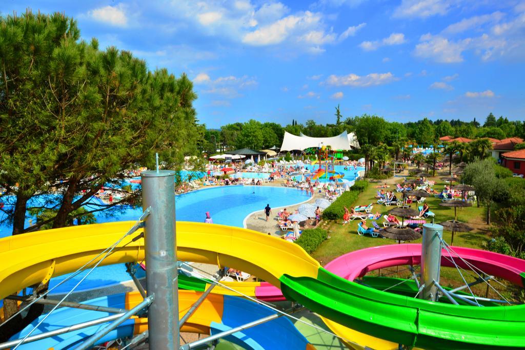 Camping Bella Italia Peschiera del Garda Exterior foto