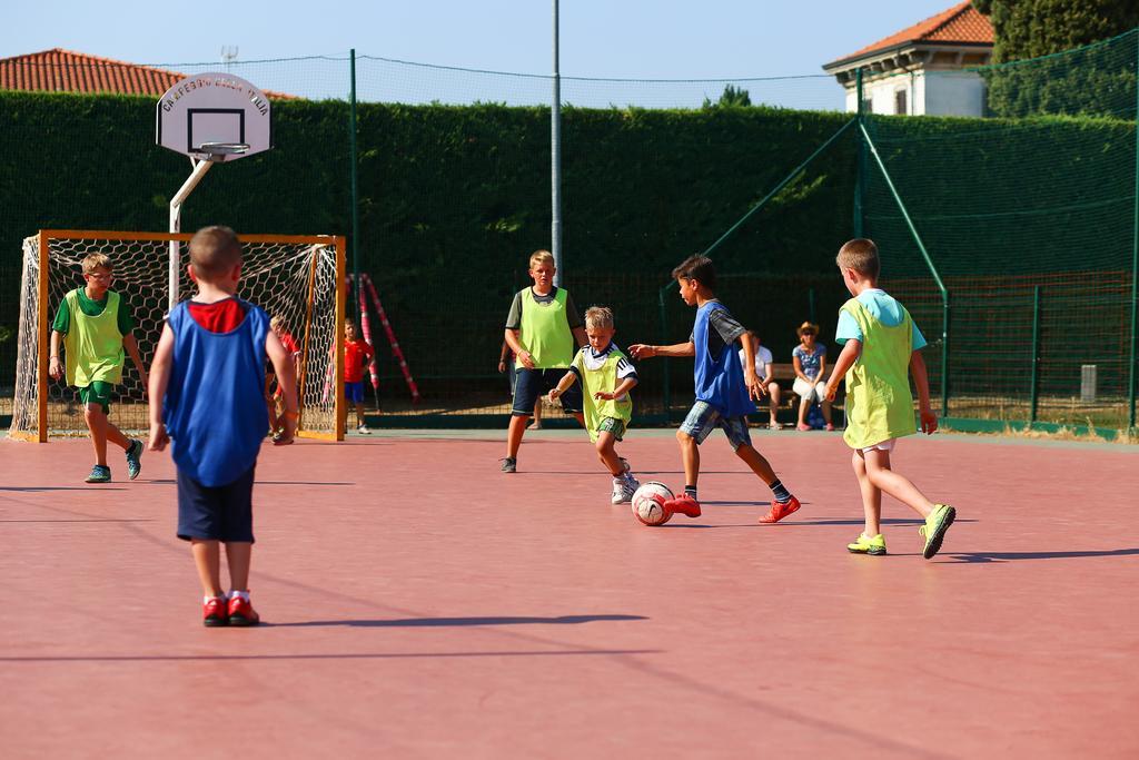 Camping Bella Italia Peschiera del Garda Exterior foto