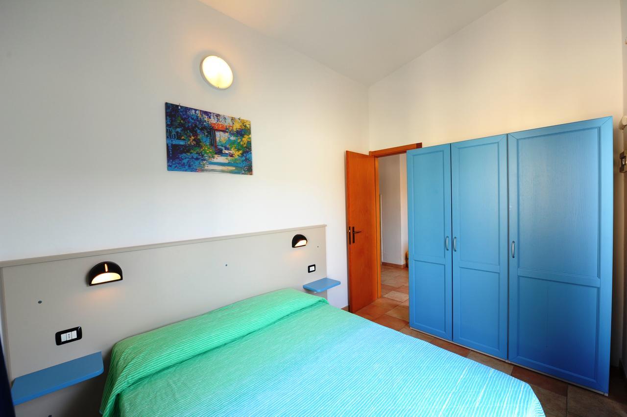 Camping Bella Italia Peschiera del Garda Exterior foto